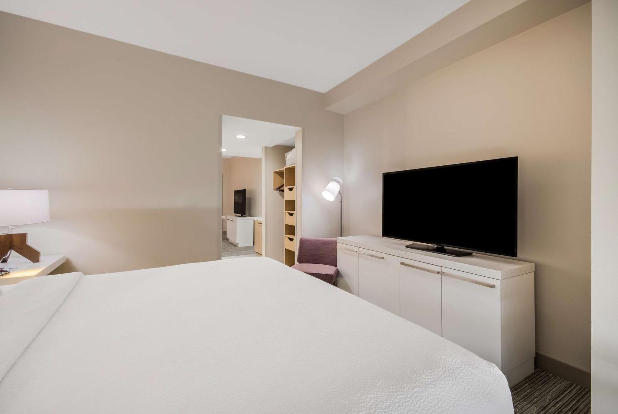 Hilton Garden Inn Oklahoma City Midtown Eksteriør bilde
